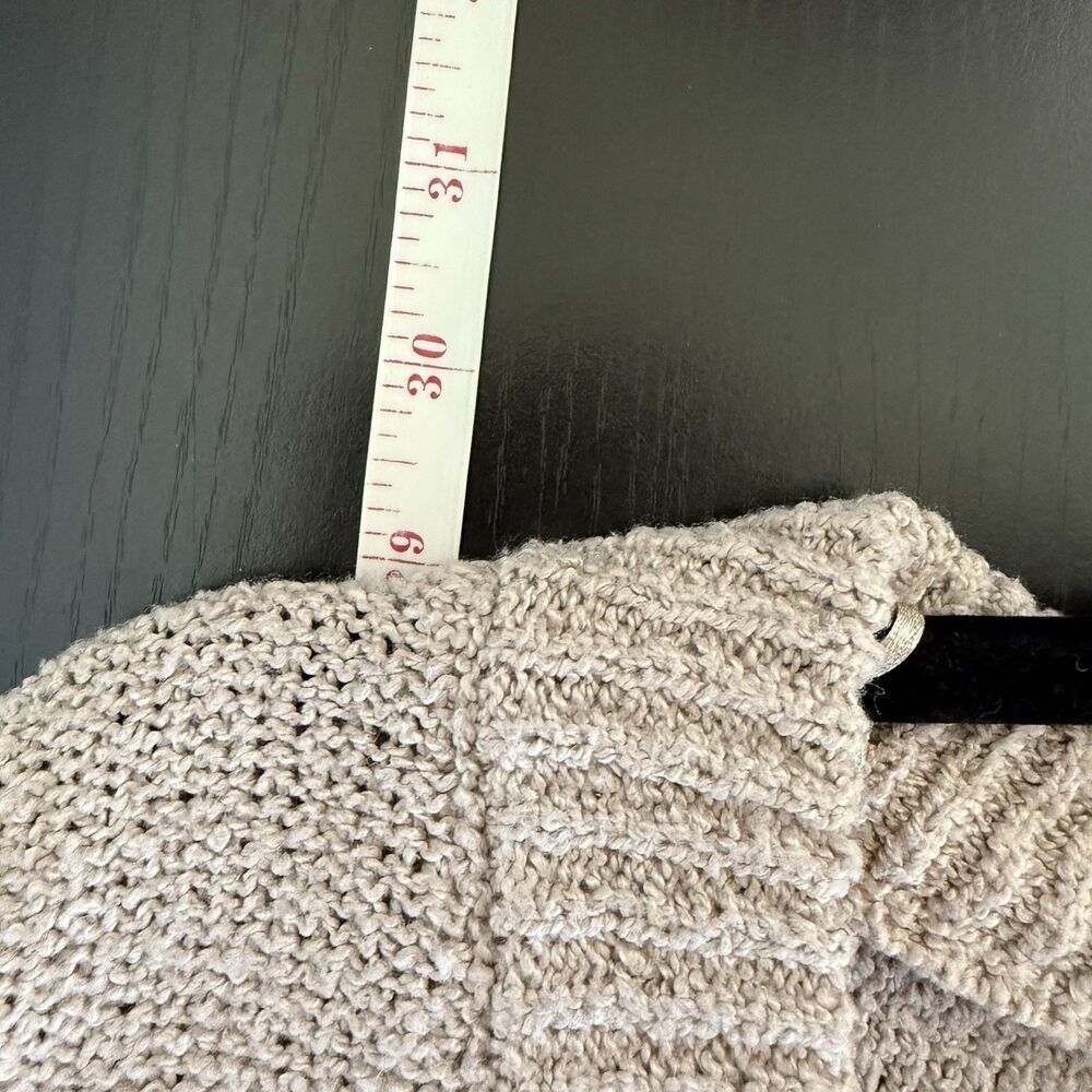 Altard State Beige Oversized V Neck Inside Out Hem Boucle Knit Pullover Sweater - Picture 14 of 15